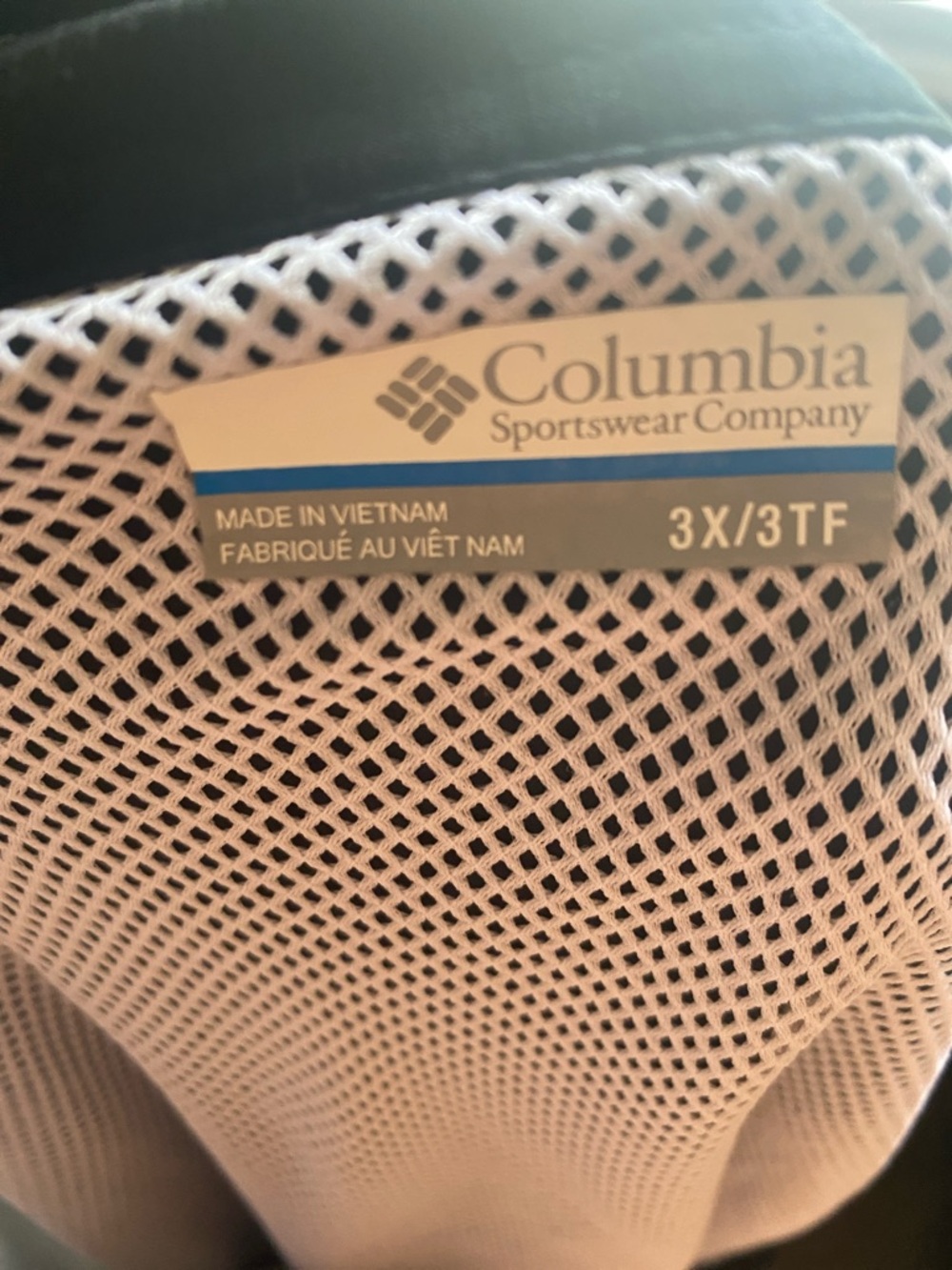 Columbia Black Button-Up Outdoor Shirt with Beige Mesh Trim